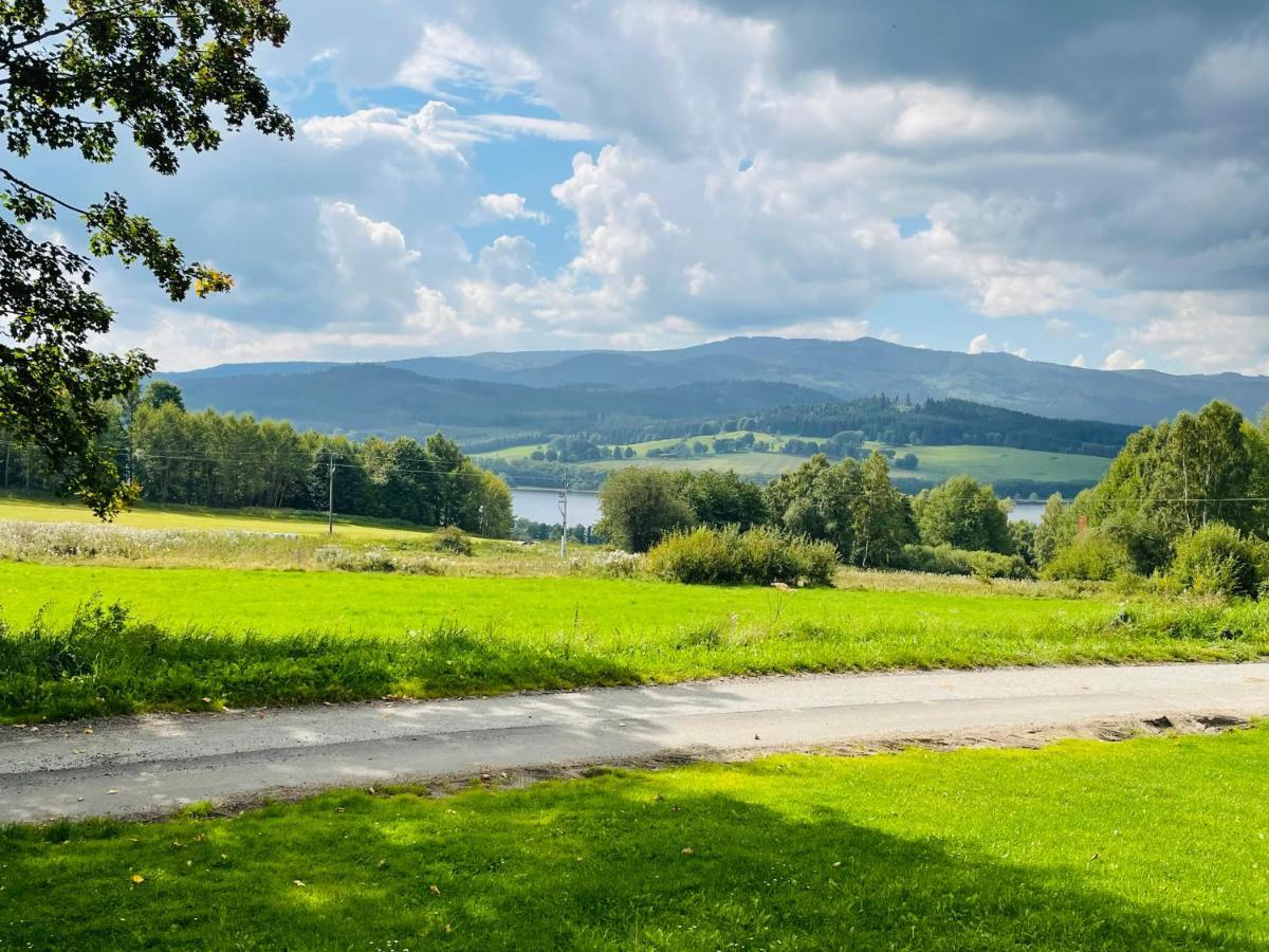 Chata Adam U Lipna Horní Planá Exteriér fotografie