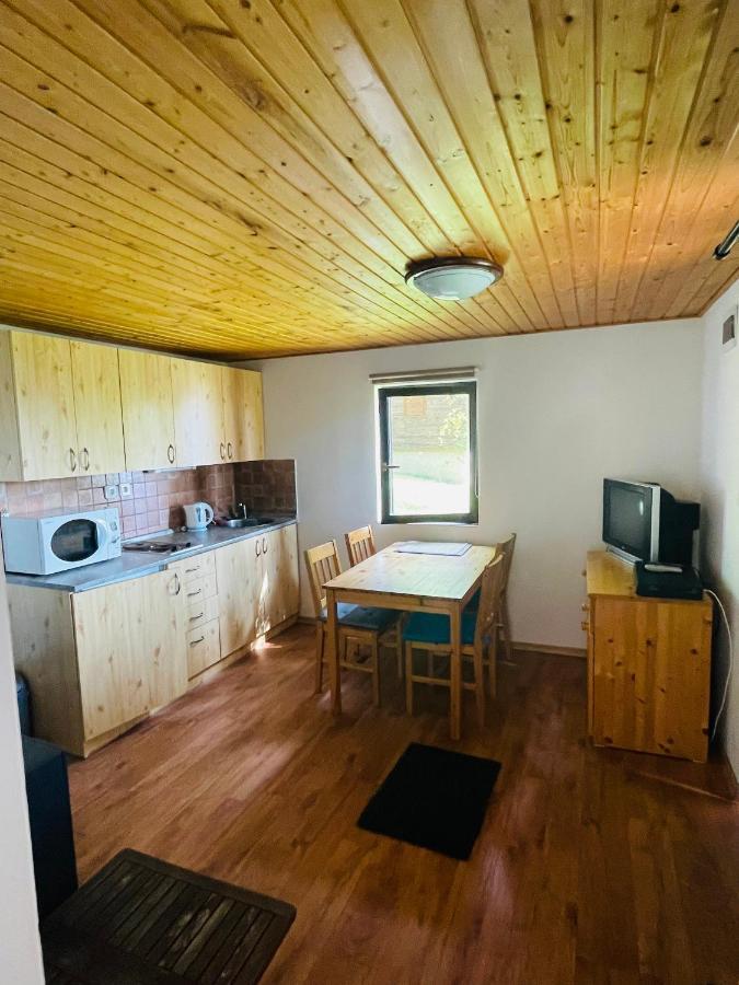 Chata Adam U Lipna Horní Planá Exteriér fotografie